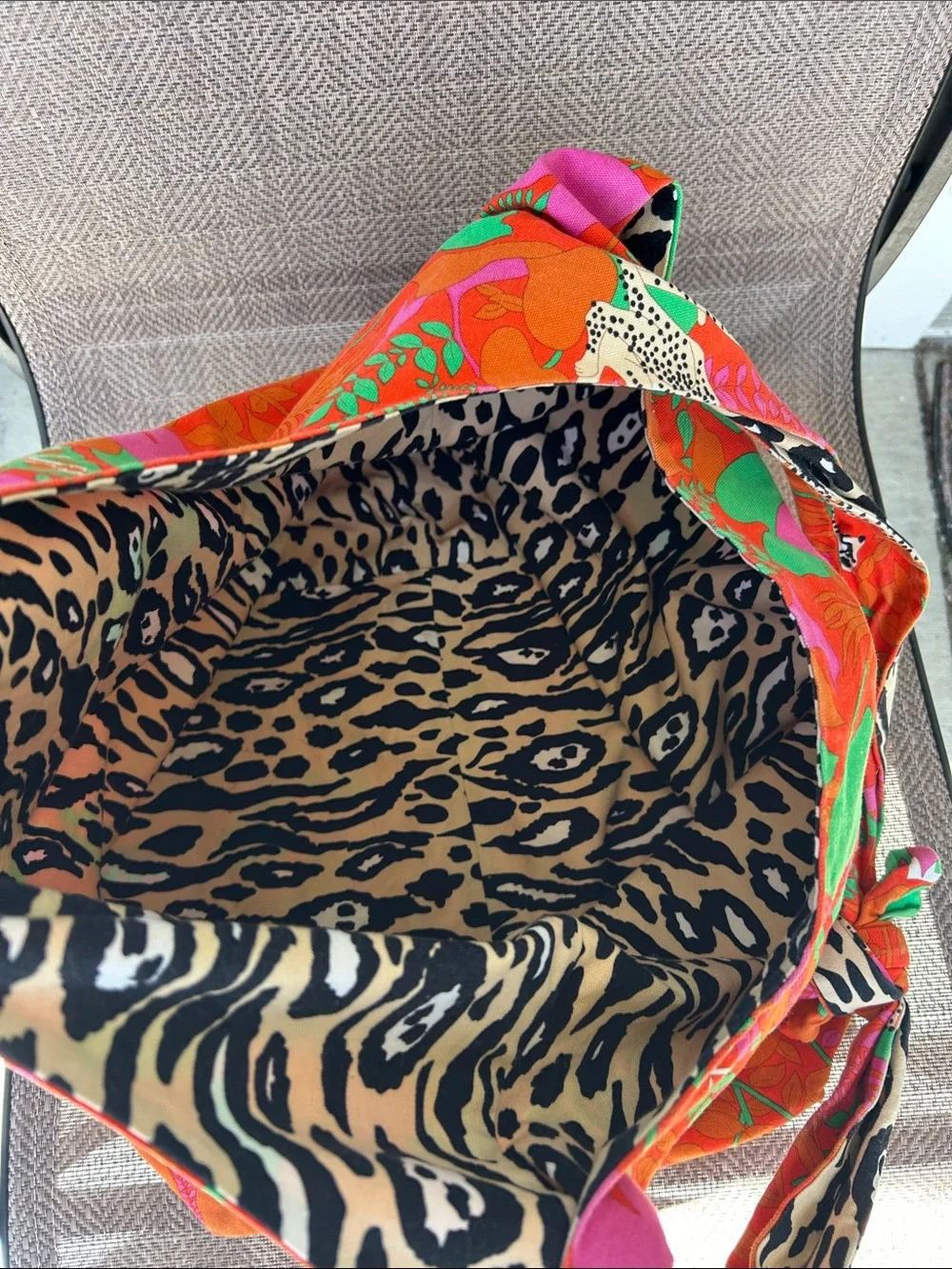 CABI Reversible Orange Floral Shoulder Sling Bag Botanical Jungle Print.